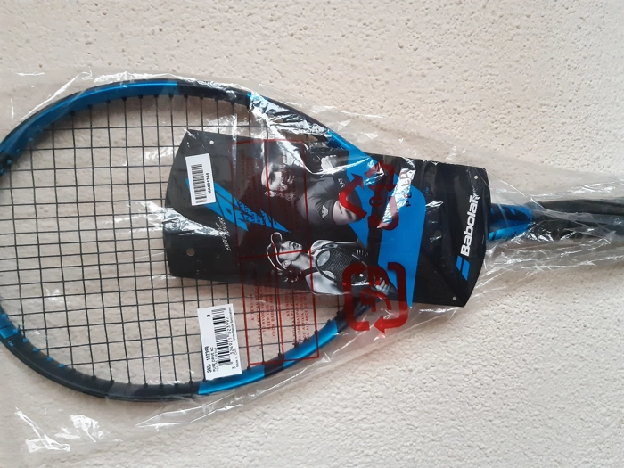 Vendo racchetta tennis 