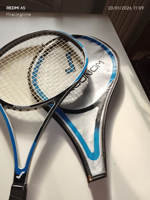 Vendo 1 racchetta Snauwaert Ergonom ETR LV-4 NOS 1983