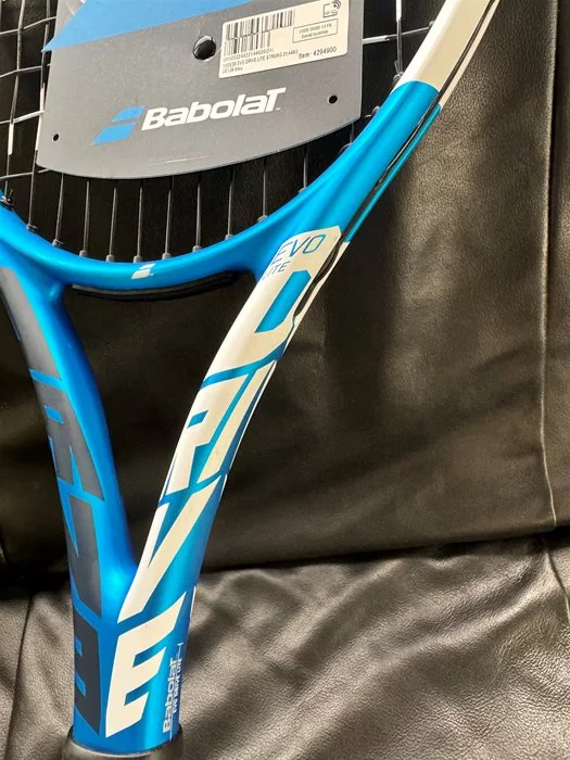 Vendo Babolat Evo Drive Lite