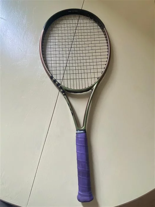 Wilson Blade V8 100