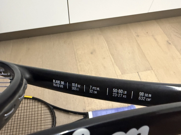 Wilson Blade V8 98 305gr “VHS”