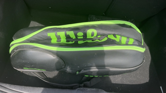 Racchetta da Tennis Wilson Burn 100 V2.0 Countervail 300g + Borsone Wilson