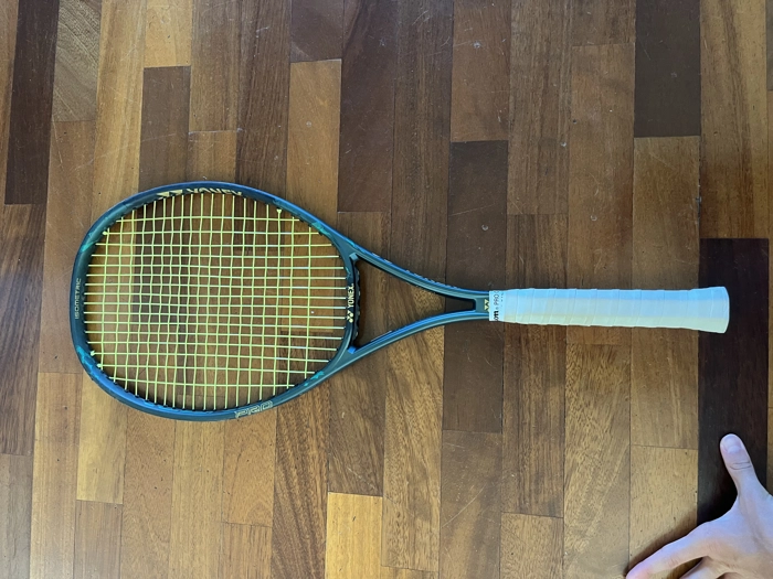 Racchetta Yonex VCORE PRO 97 330g