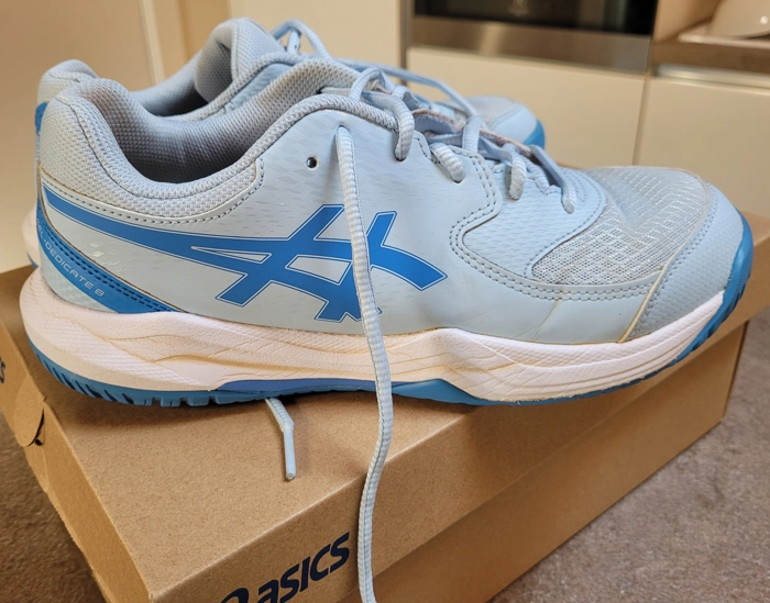 Vendo scarpe Asics Gel Dedicate 8 GS