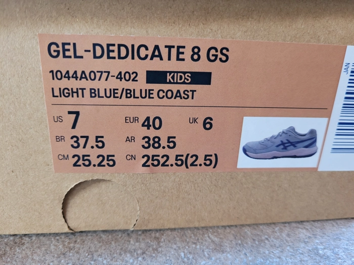 Vendo scarpe Asics Gel Dedicate 8 GS
