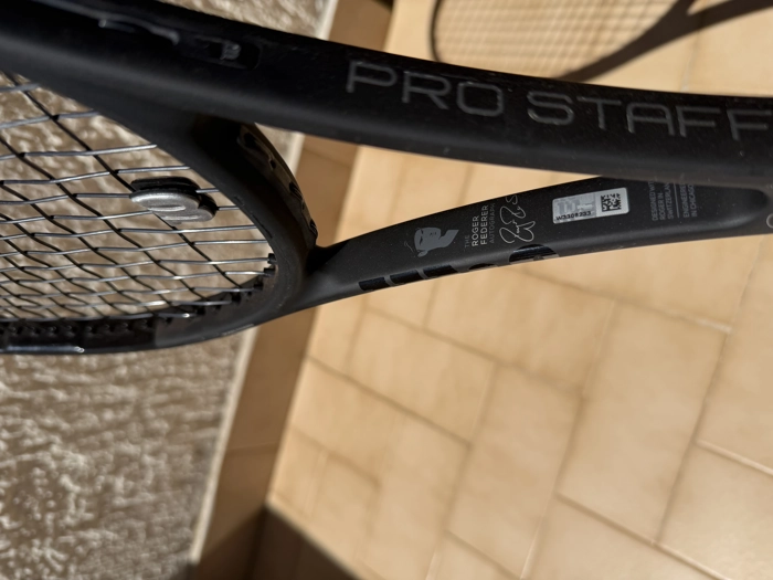 Wilson Pro Staff RF97 Autograph Roger Federer L4 – 340g – Ottime condizioni