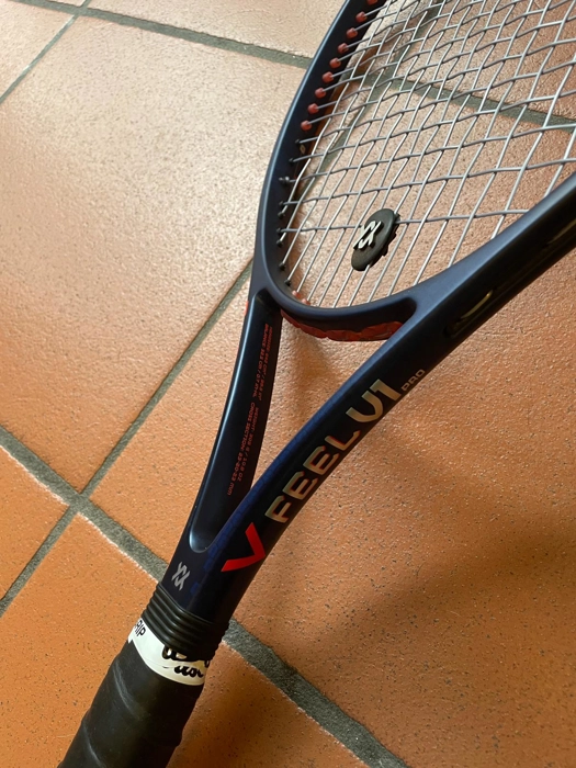 Vendo racchetta VOLKL V-Feel V1 PRO 