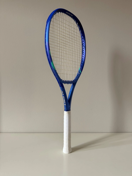 VENDO YONEX EZONE 100 