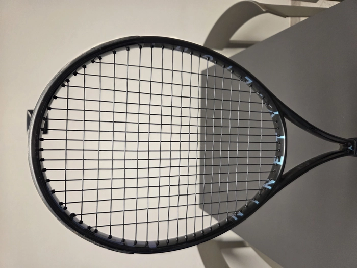 Head Gravity Tour 2025 manico 3