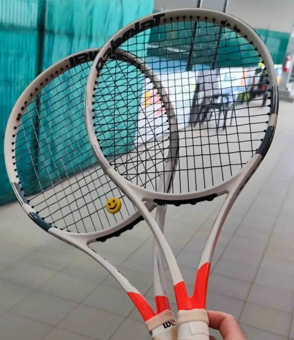 90 euro BABOLAT Pure Strike 2017 Thiem